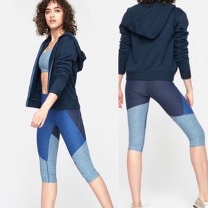 Tri-tone kneecap leggings